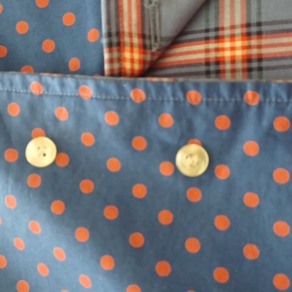 Women's  Vintage reversible  button-down top - Picture 7 of 9